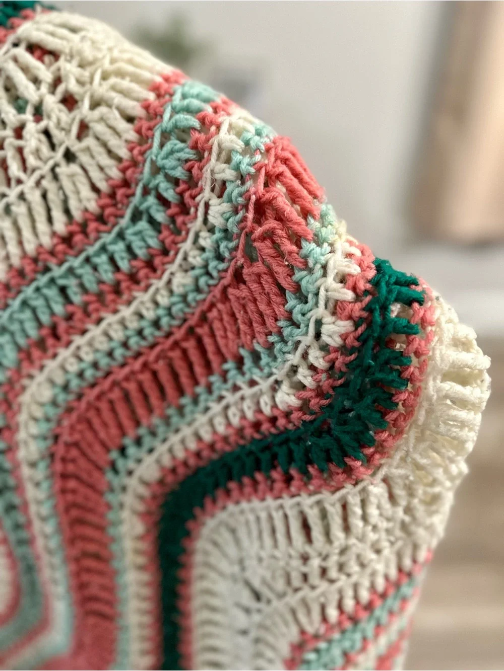 Vintage 1980s Cozy Crochet Afghan Throw Blanket — Multicolor